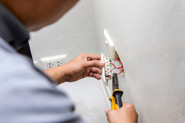 Best Circuit Breaker Repair  in Pensacola, FL